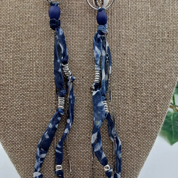 SOLD Free People Bridget Dangle Shells Blue And Silver Earrings NWT - Picture 13 of 16